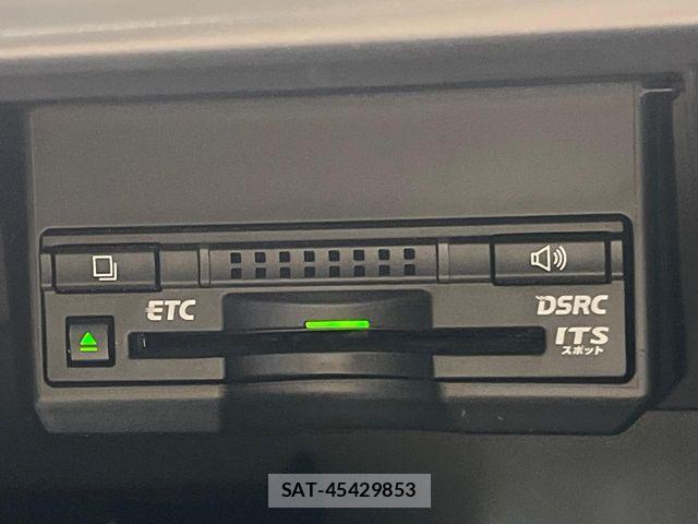 Lexus CT 2014-10 8685827-5