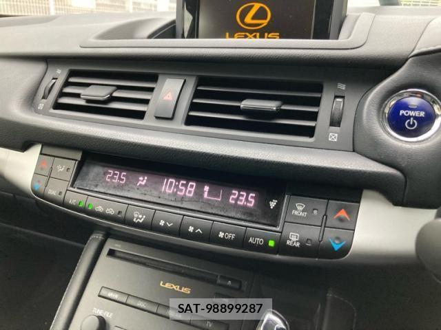 Lexus CT 2012-07 8743357-14