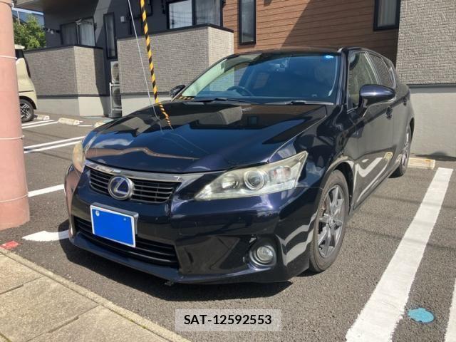 Lexus CT 2011-09 8743365-0