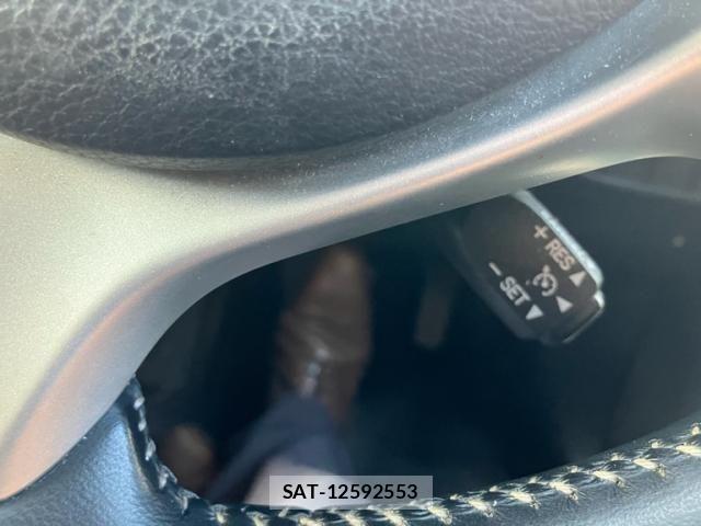 Lexus CT 2011-09 8743365-20