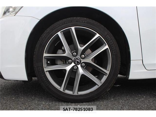 Lexus CT 2015-07 8743355-18