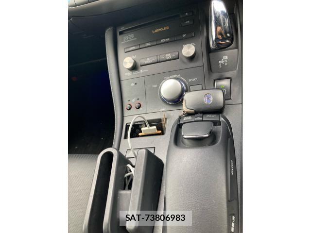 Lexus CT 2011-09 8743356-19
