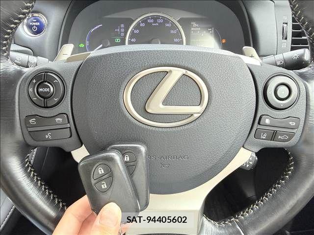 Lexus CT 2017-11 8780827-17