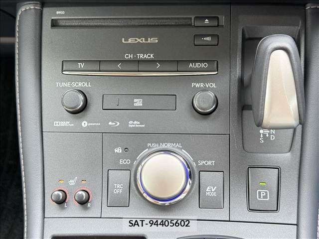 Lexus CT 2017-11 8780827-3