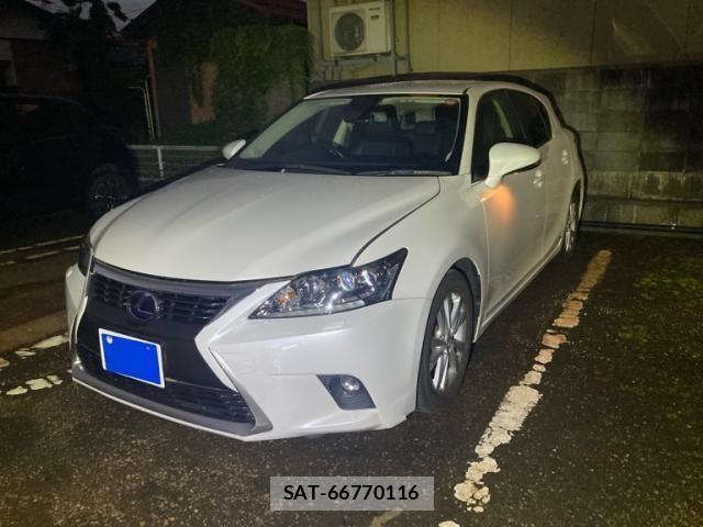 Lexus CT 2014-03 8780833-0