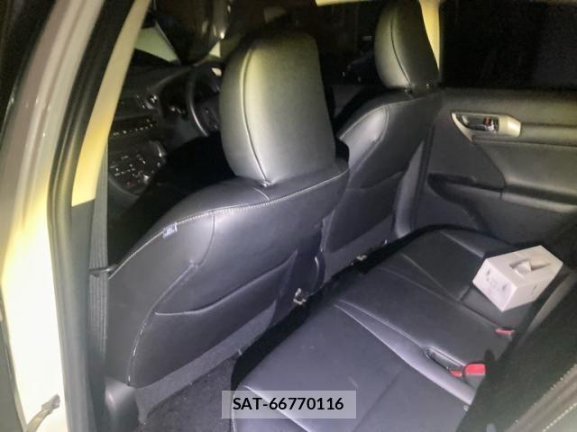 Lexus CT 2014-03 8780833-14
