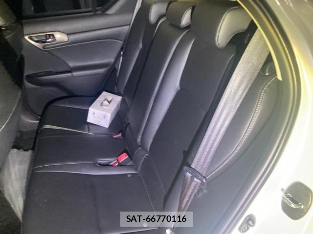 Lexus CT 2014-03 8780833-15
