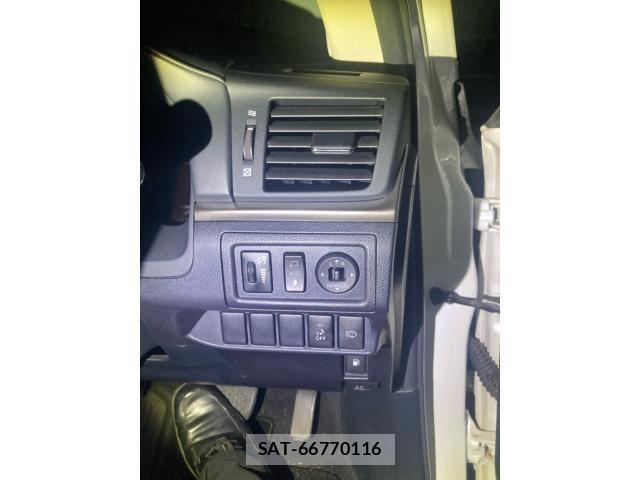 Lexus CT 2014-03 8780833-19