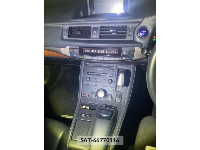 Lexus CT 2014-03 8780833-20