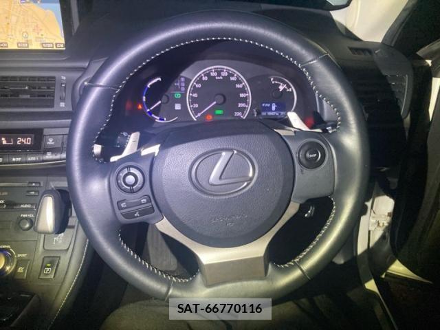 Lexus CT 2014-03 8780833-24