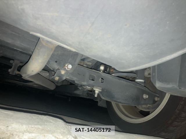 Lexus CT 2012-10 8796444-11