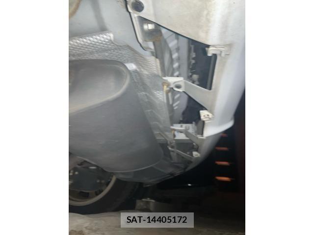 Lexus CT 2012-10 8796444-12