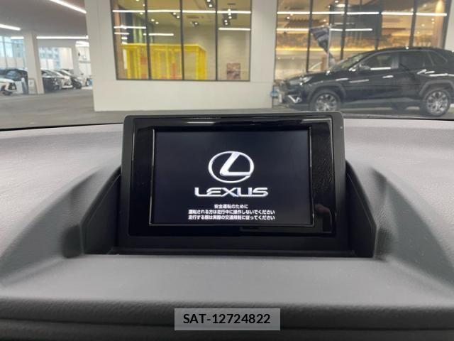 Lexus CT 2015-11 8796443-11
