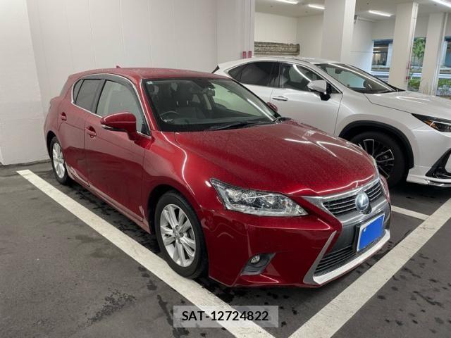 Lexus CT 2015-11 8796443-2