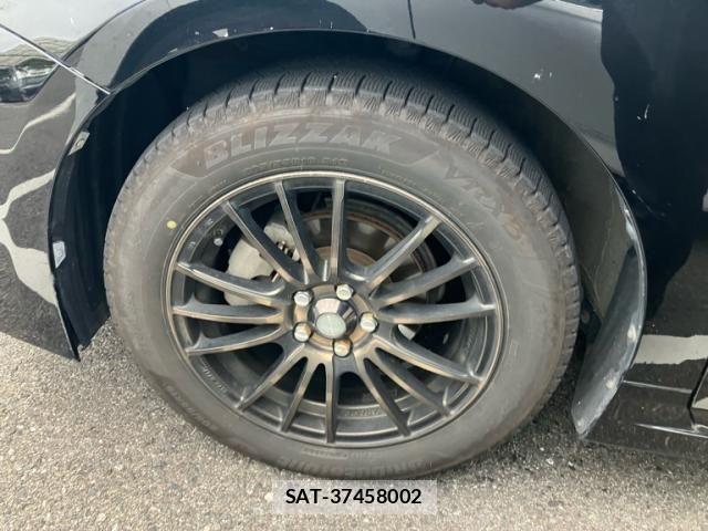 Lexus CT 2011-09 8829930-7
