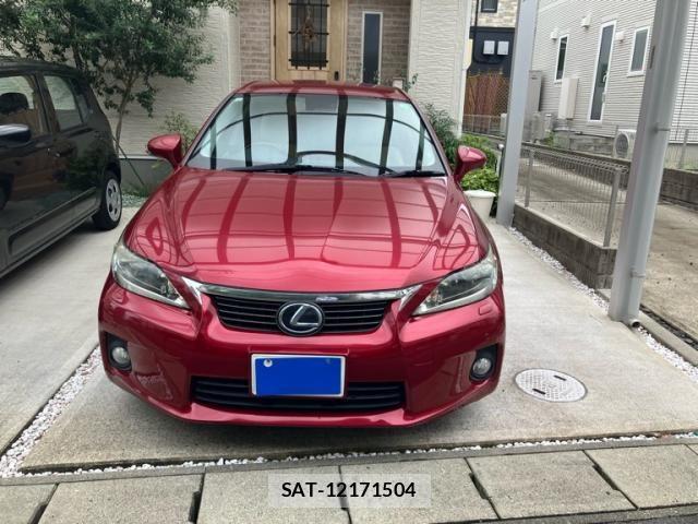 Lexus CT 2011-10 8829929-0