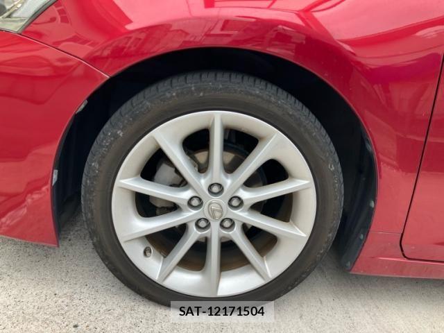 Lexus CT 2011-10 8829929-8