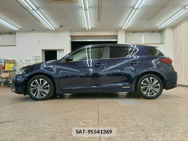 Lexus CT 2018-03 8829928-17