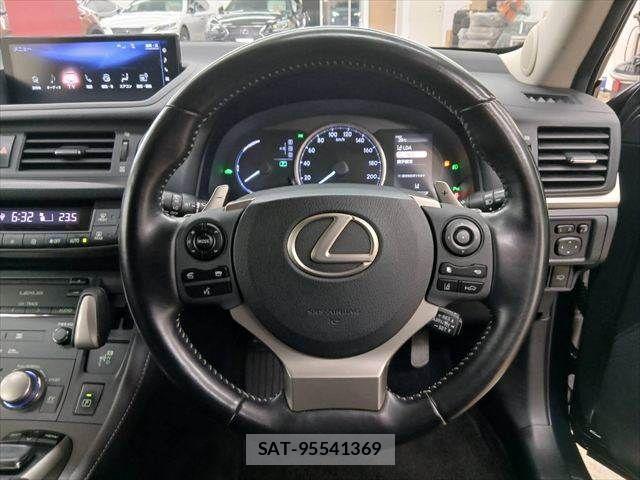 Lexus CT 2018-03 8829928-8
