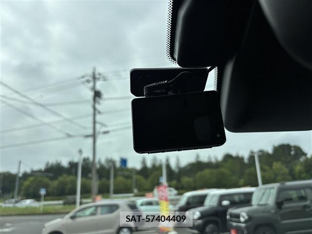 Lexus CT 2017-10 8829919-13