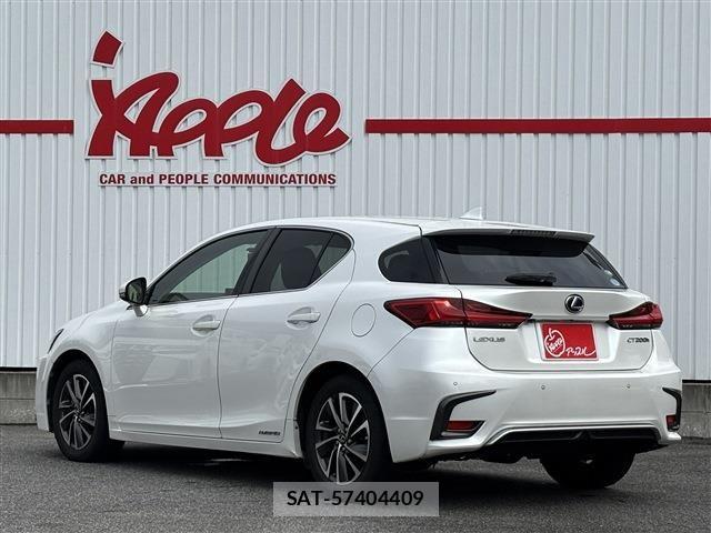 Lexus CT 2017-10 8829919-1