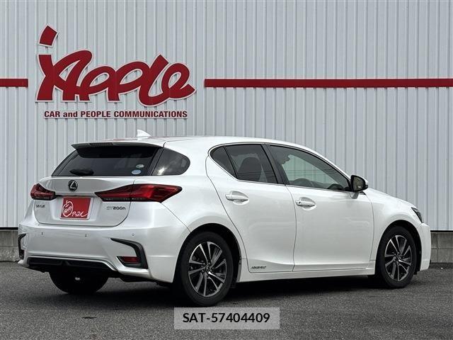 Lexus CT 2017-10 8829919-2