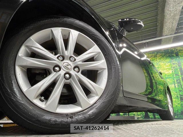 Lexus CT 2014-03 8849562-12