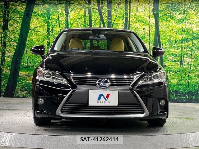 Lexus CT 2014-03 8849562-13