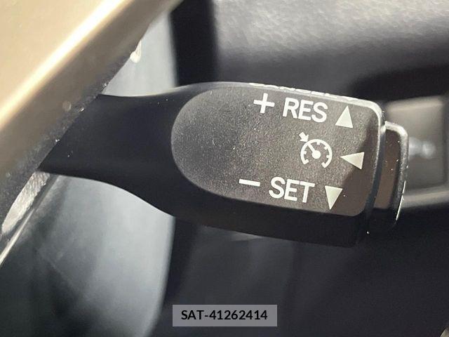 Lexus CT 2014-03 8849562-6