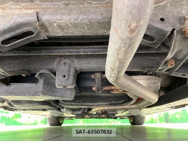 Lexus CT 2011-01 8871332-18