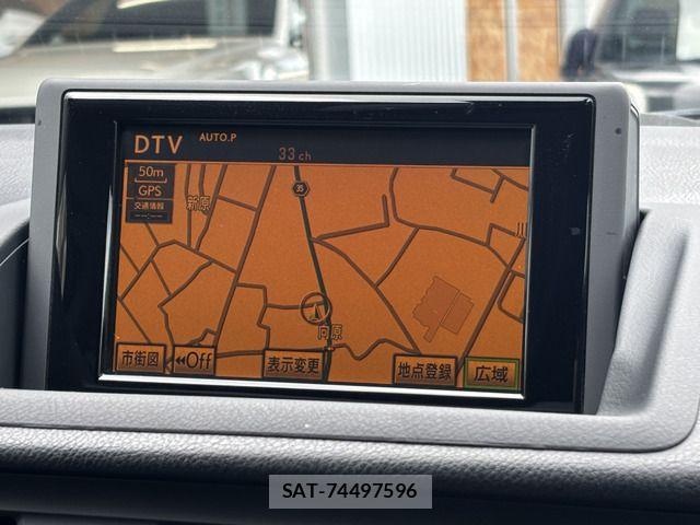 Lexus CT 2011-03 8880467-5