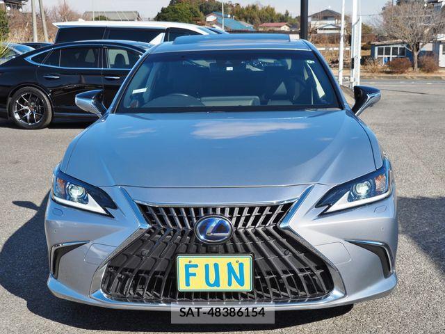 Lexus ES 2022-03 662812-1