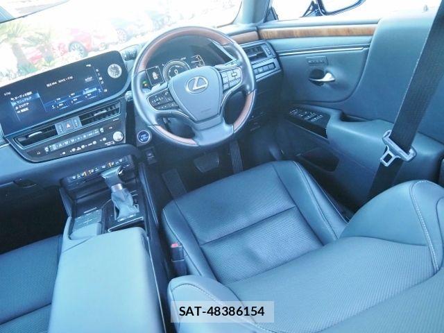 Lexus ES 2022-03 662812-28