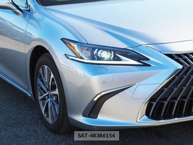 Lexus ES 2022-03 662812-7