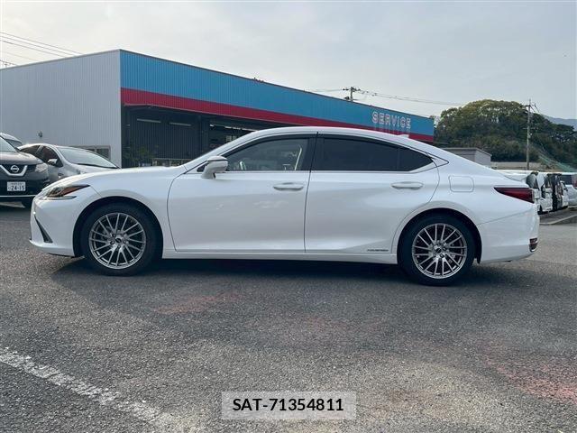 Lexus ES 2020-03 883602-7