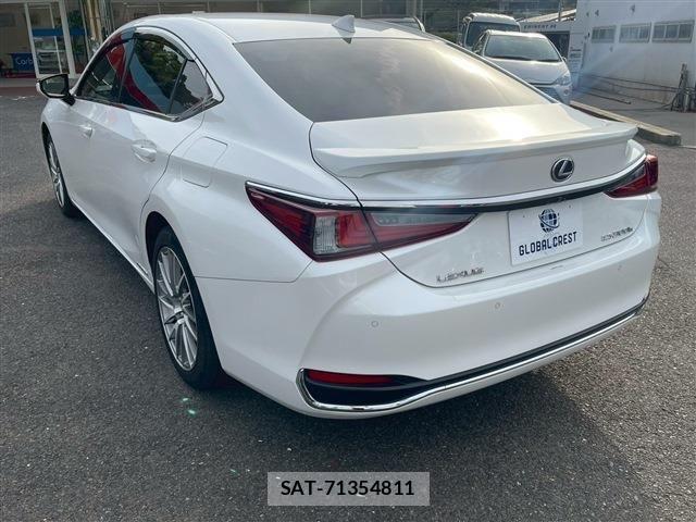 Lexus ES 2020-03 883602-8