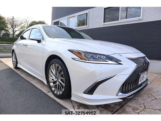 Lexus ES 2019-01 895120-2