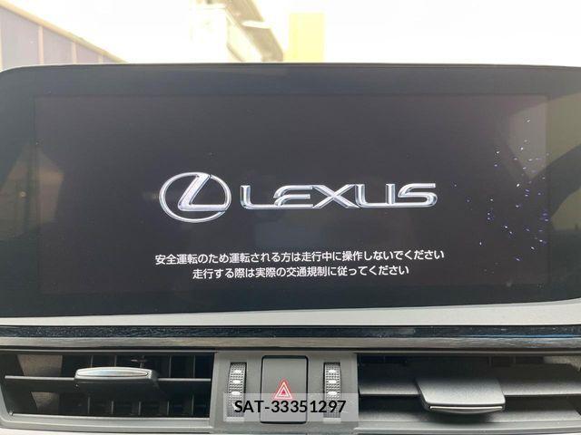 Lexus ES 2021-09 988412-2