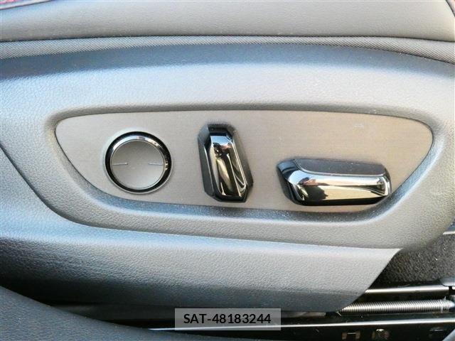 Lexus ES 2023-10 1744576-26