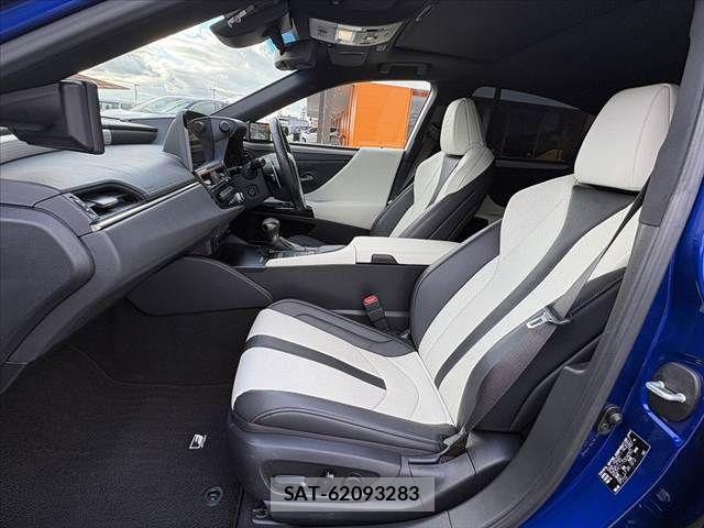 Lexus ES 2021-08 2081714-16