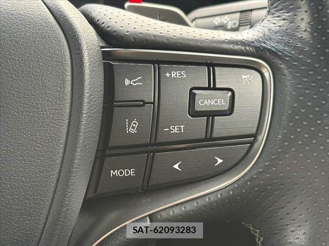 Lexus ES 2021-08 2081714-26