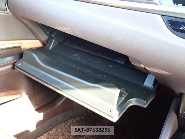 Lexus ES 2020-10 2350482-16