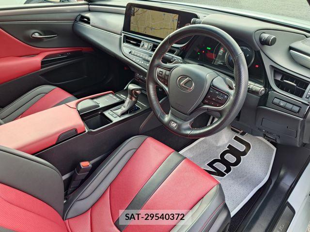 Lexus ES 2021-10 2962767-10