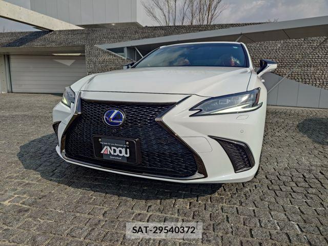 Lexus ES 2021-10 2962767-5