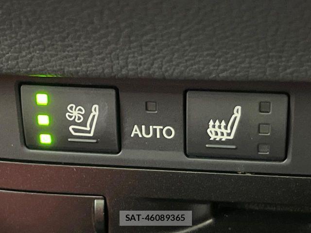 Lexus ES 2019-01 3377683-10