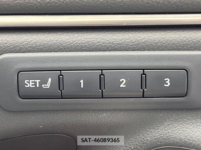 Lexus ES 2019-01 3377683-11