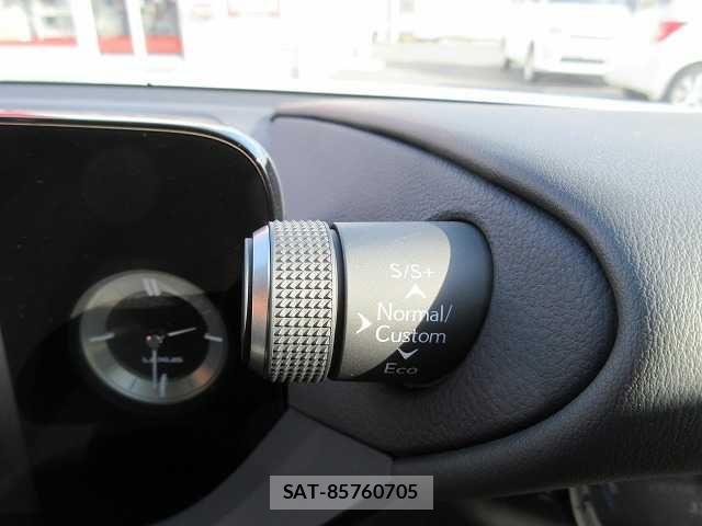 Lexus ES 2023-04 3674368-9