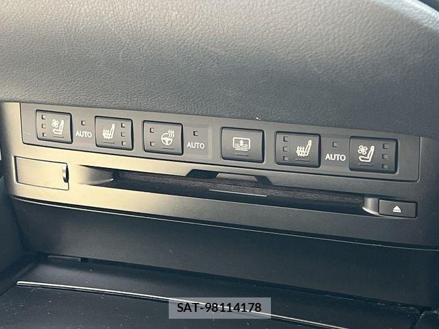 Lexus ES 2021-01 3771320-22