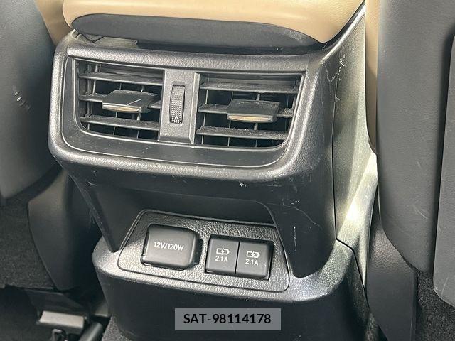 Lexus ES 2021-01 3771320-29