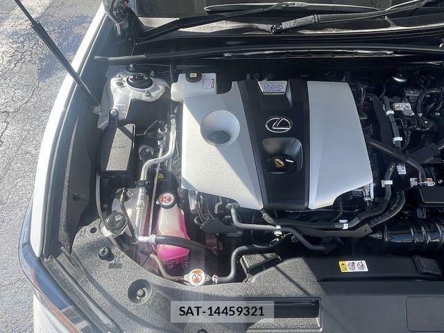 Lexus ES 2021-04 3833270-25